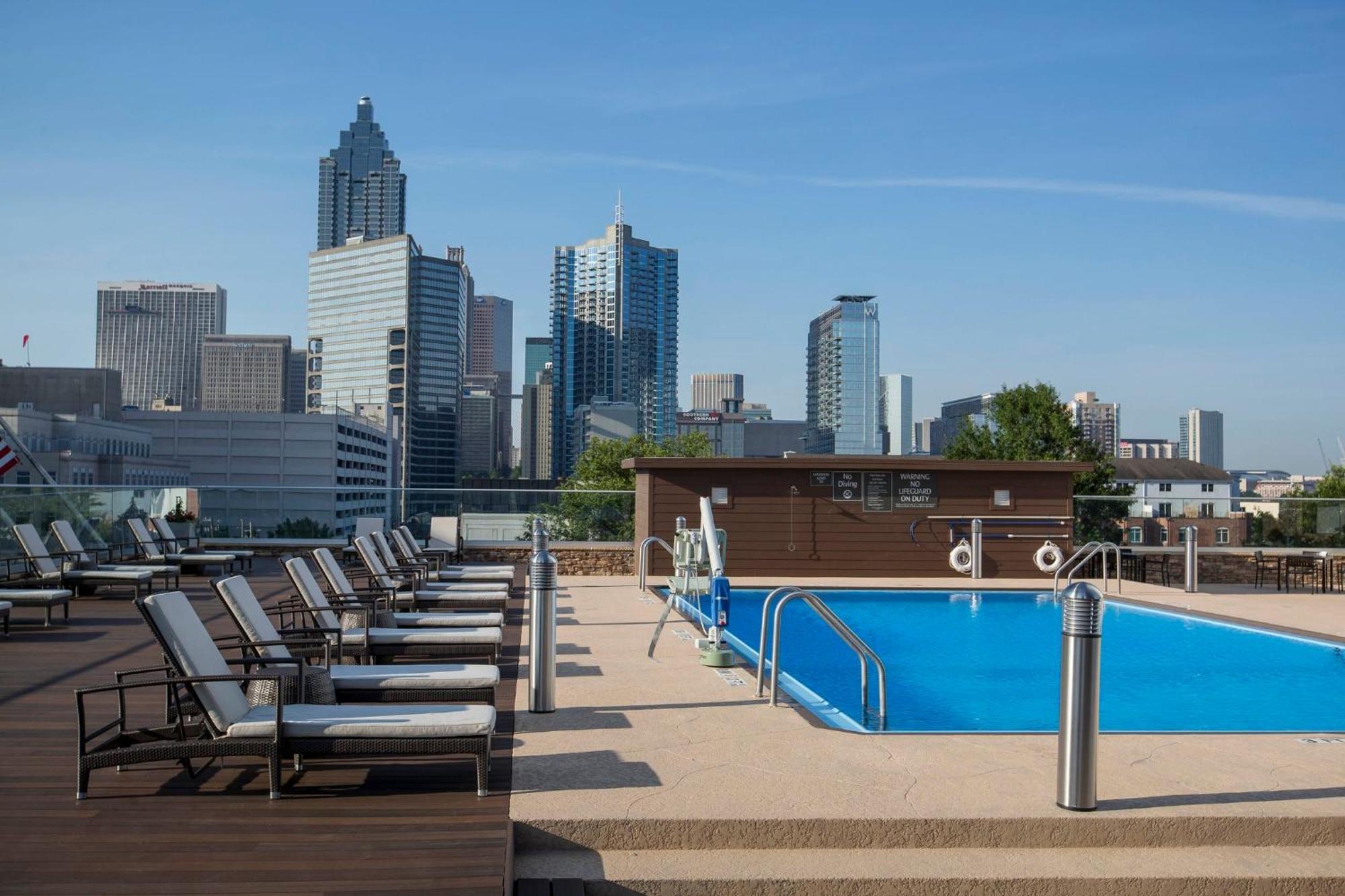 Crowne Plaza Atlanta - Midtown By Ihg Hotel Exterior foto